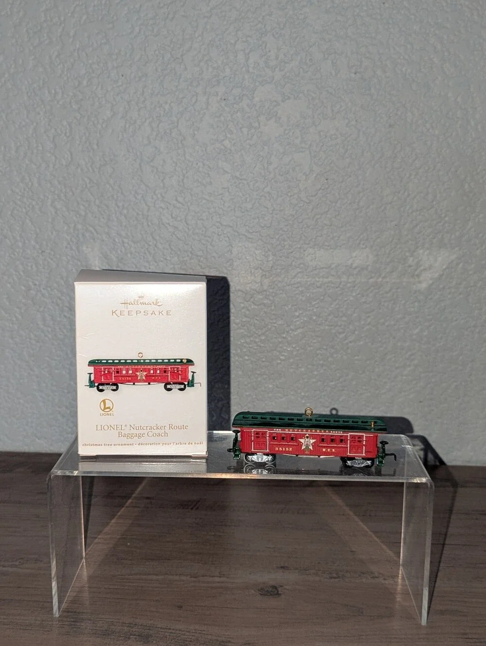 2012 Hallmark Keepsake Lionel Nutcracker Route Baggage Coach Train Ornament